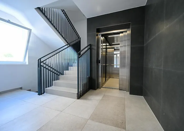 Lovre Apartment Zadar