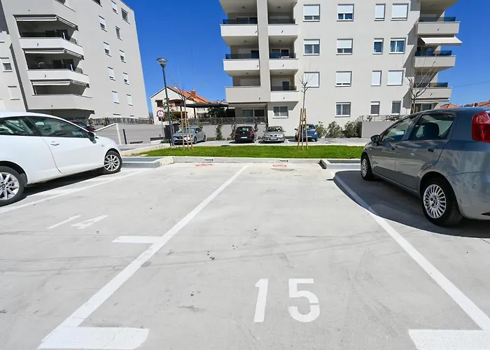 Lovre Apartment Zadar