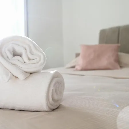 Lovre Апартаменти Задар