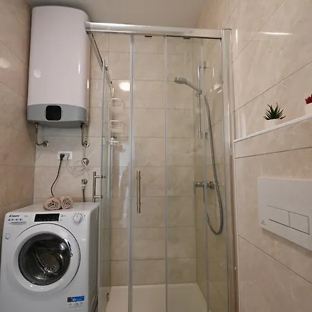 Appartamento Lovre - Sea View And Private Parking Zara