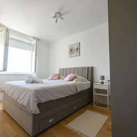 Lovre Apartman Zadar